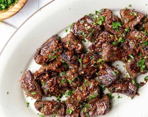 Easy garlic butter steak bites in ten minutes suggested serving