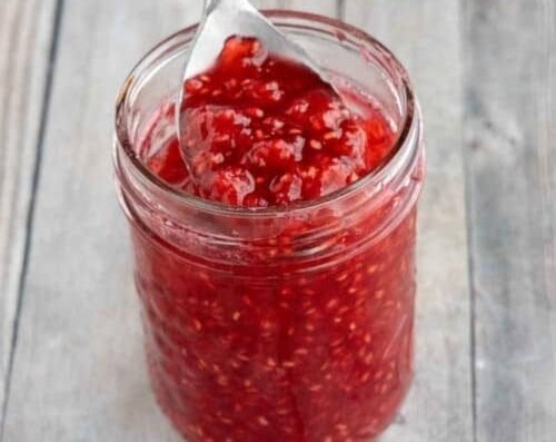 This easy raspberry jam recipe is a game changer suggested serving