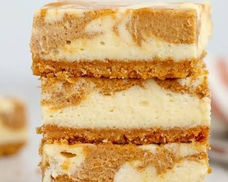 Best Pumpkin Spice Cheesecake Bars with Biscoff Crust top view
