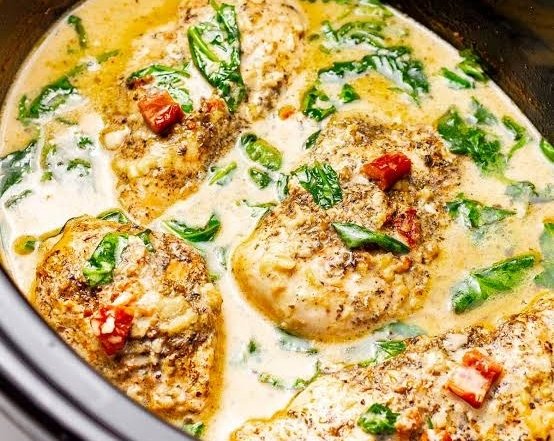 Viral Creamy Tuscan Garlic Crockpot Chicken top view